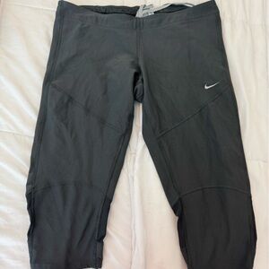 Nike Men's Dark Gray Joggers